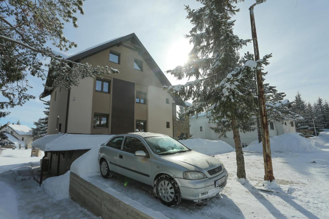 Mipet Apartmani Zlatibor Luaran gambar