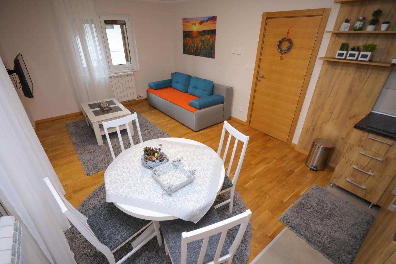 Mipet Apartmani Zlatibor Luaran gambar