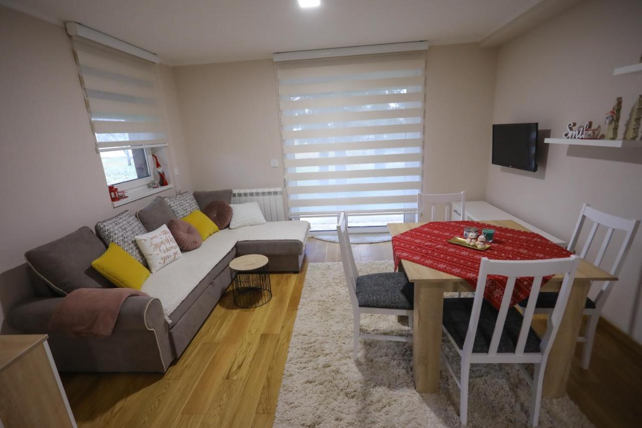 Mipet Apartmani Zlatibor Luaran gambar